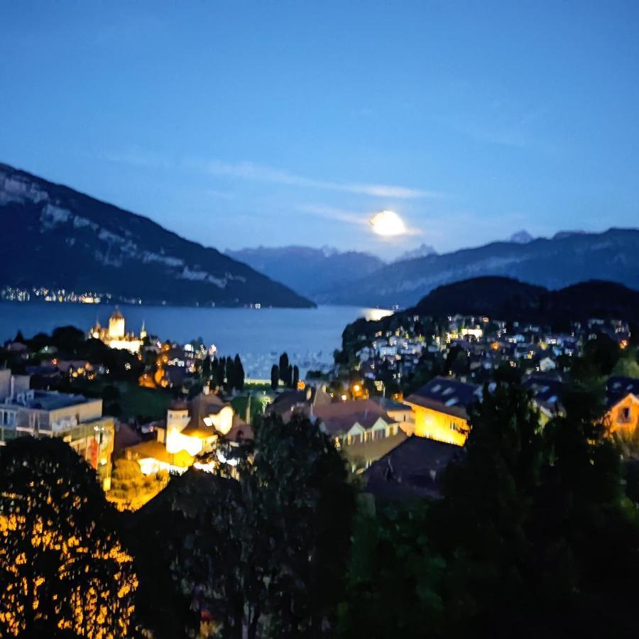 Spiez Lakeview By The Station Room C Oda fotoğraf